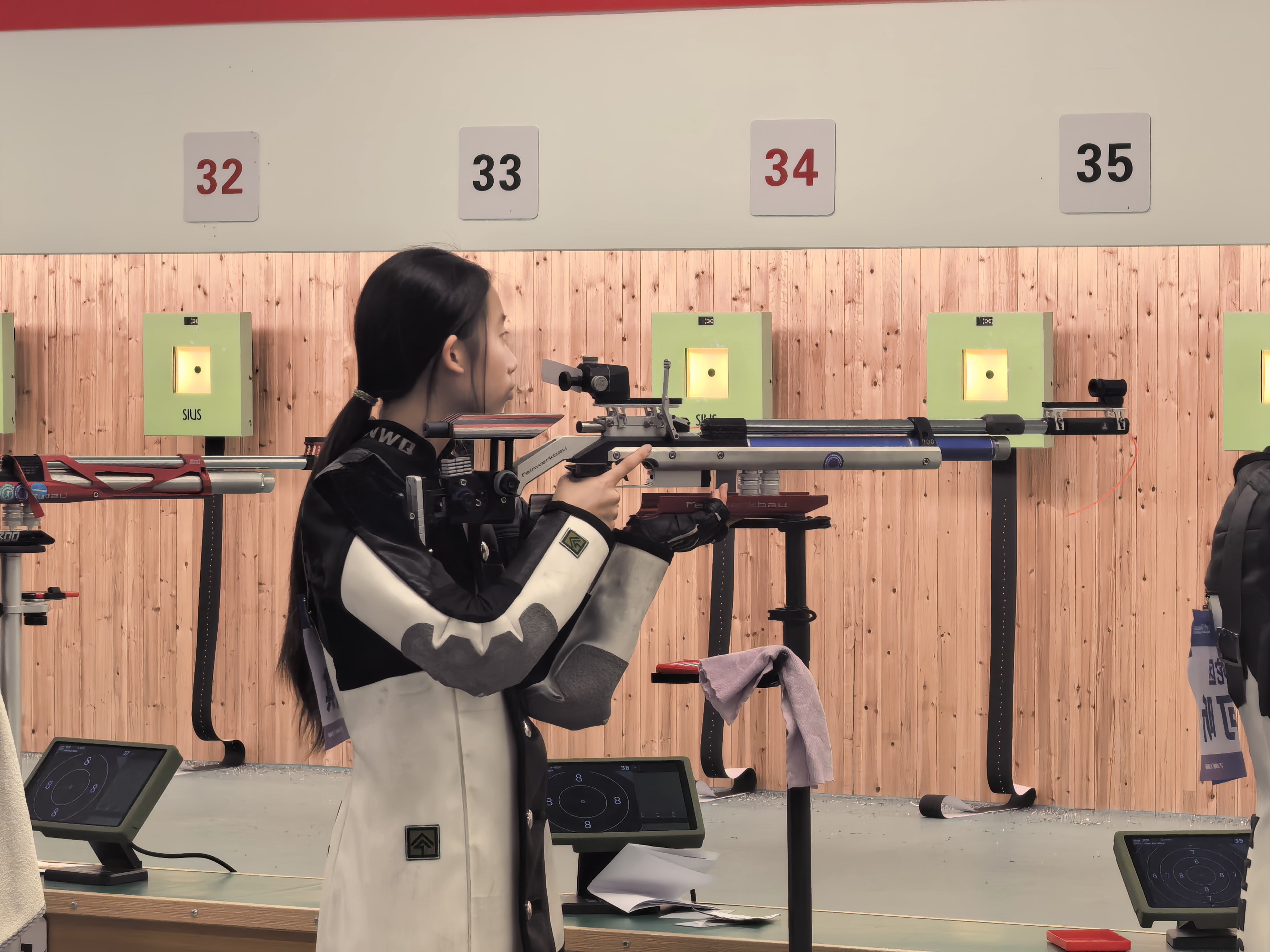 牛琬棋2.jpg