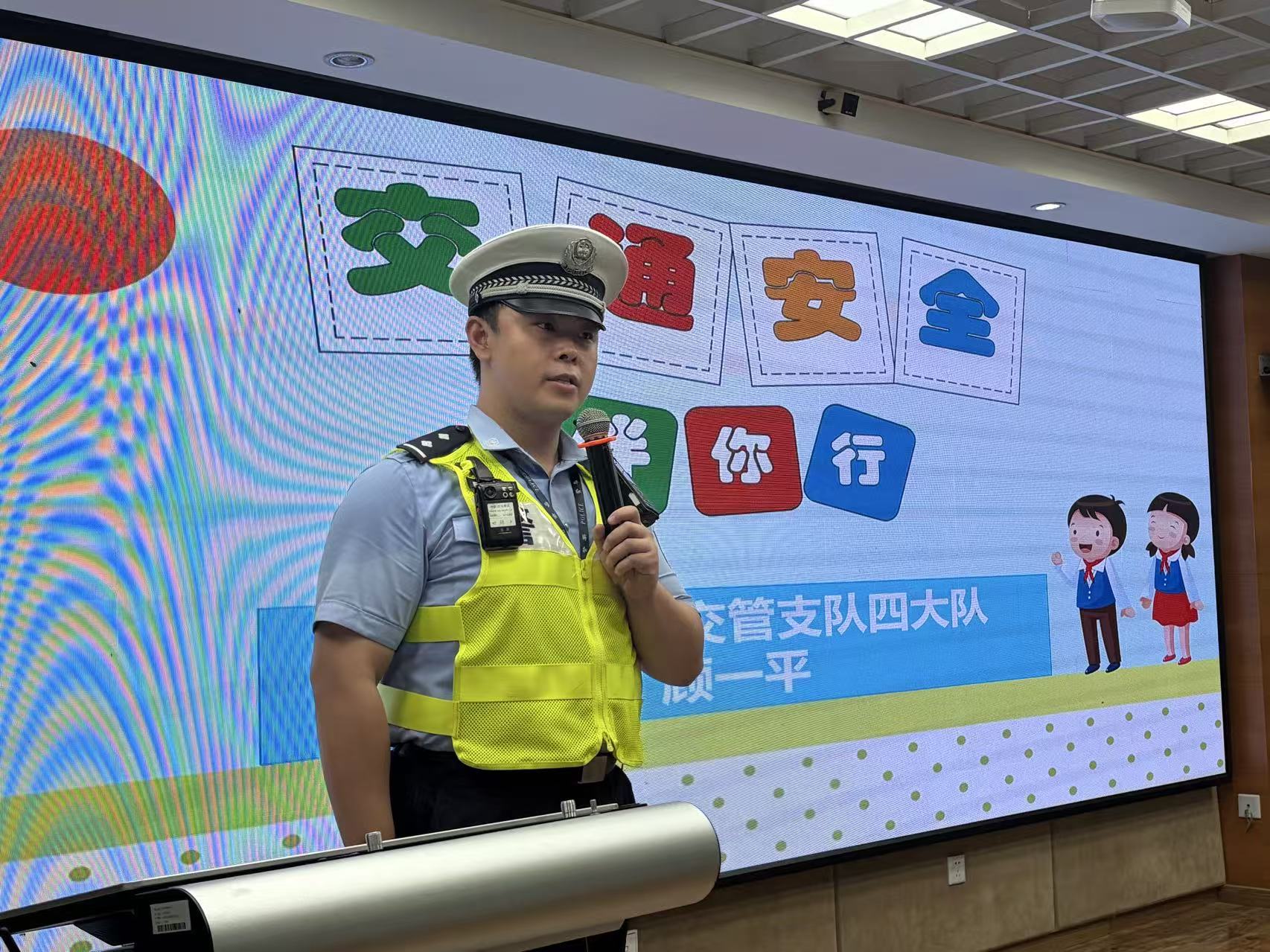 照片十三.jpg 照片十三.jpg